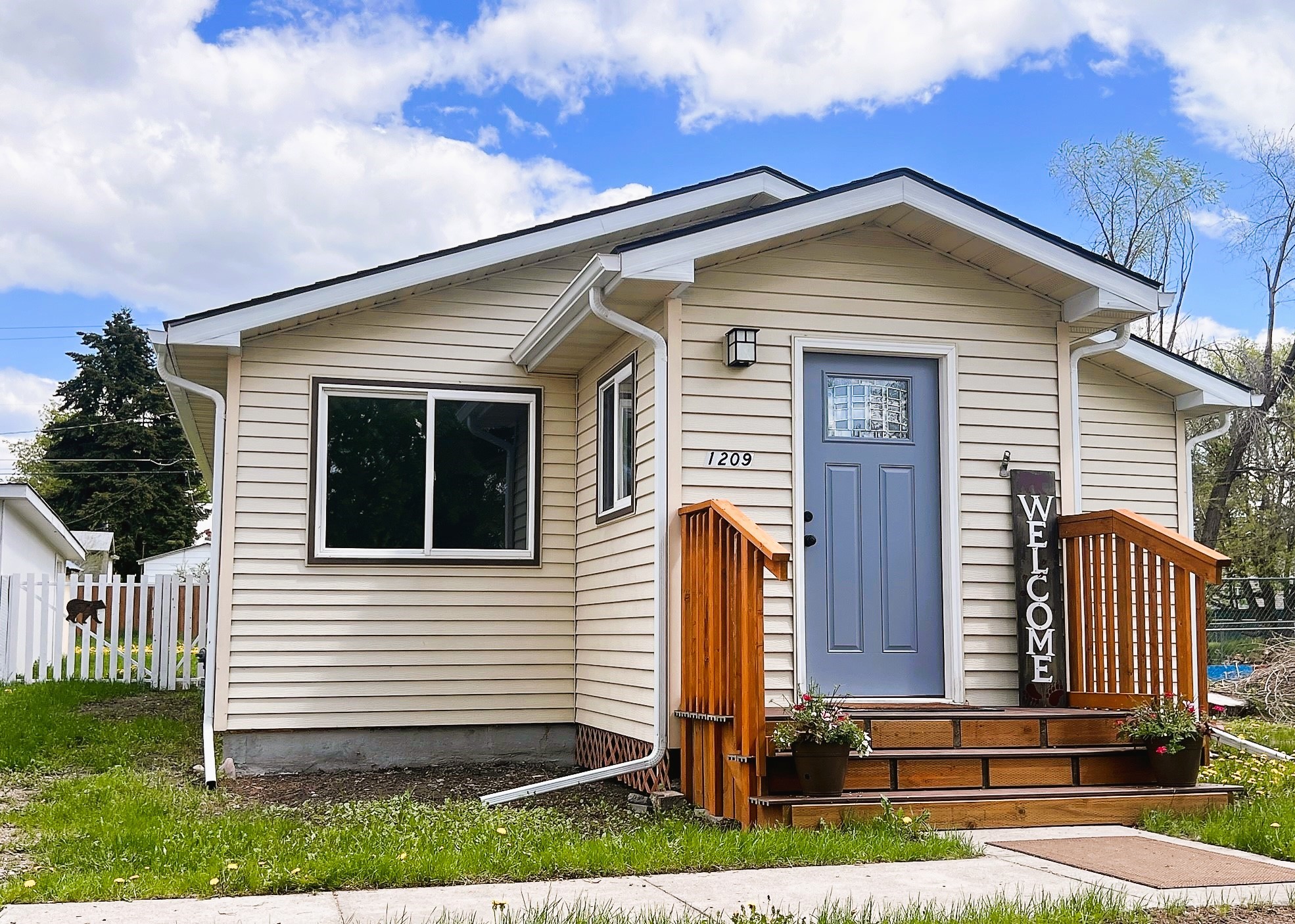 Justin & Zena Meccia REALTORS® IDEAL Real Estate